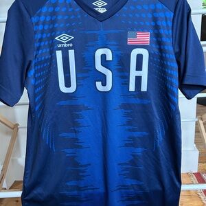 Umbro Navy USA Soccer Shirt with Flag Youth L-G 12/14